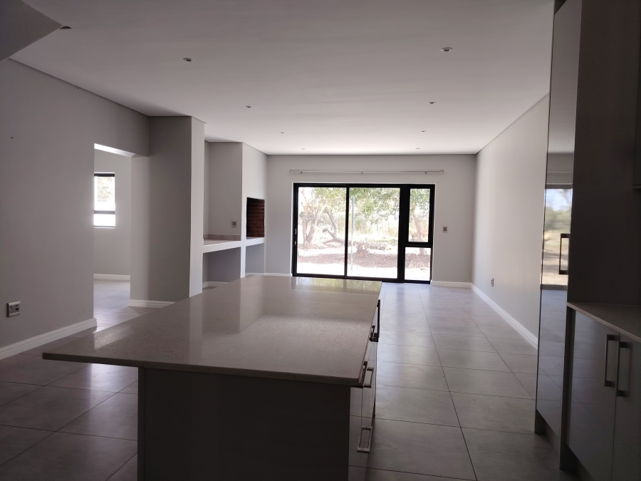 3 Bedroom Property for Sale in Croydon Western Cape